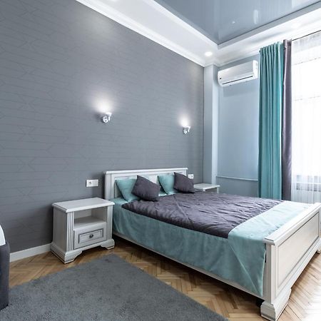 Inshiapartments On Liberty Avenue Lviv Kültér fotó