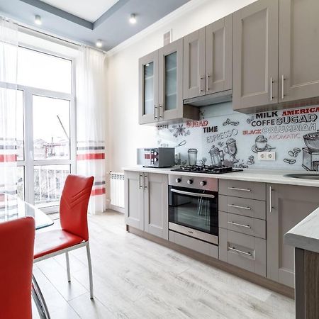 Inshiapartments On Liberty Avenue Lviv Kültér fotó